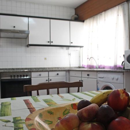 Apartamento Rio Sar Garaje Incluido Santiago de Compostela Habitación foto